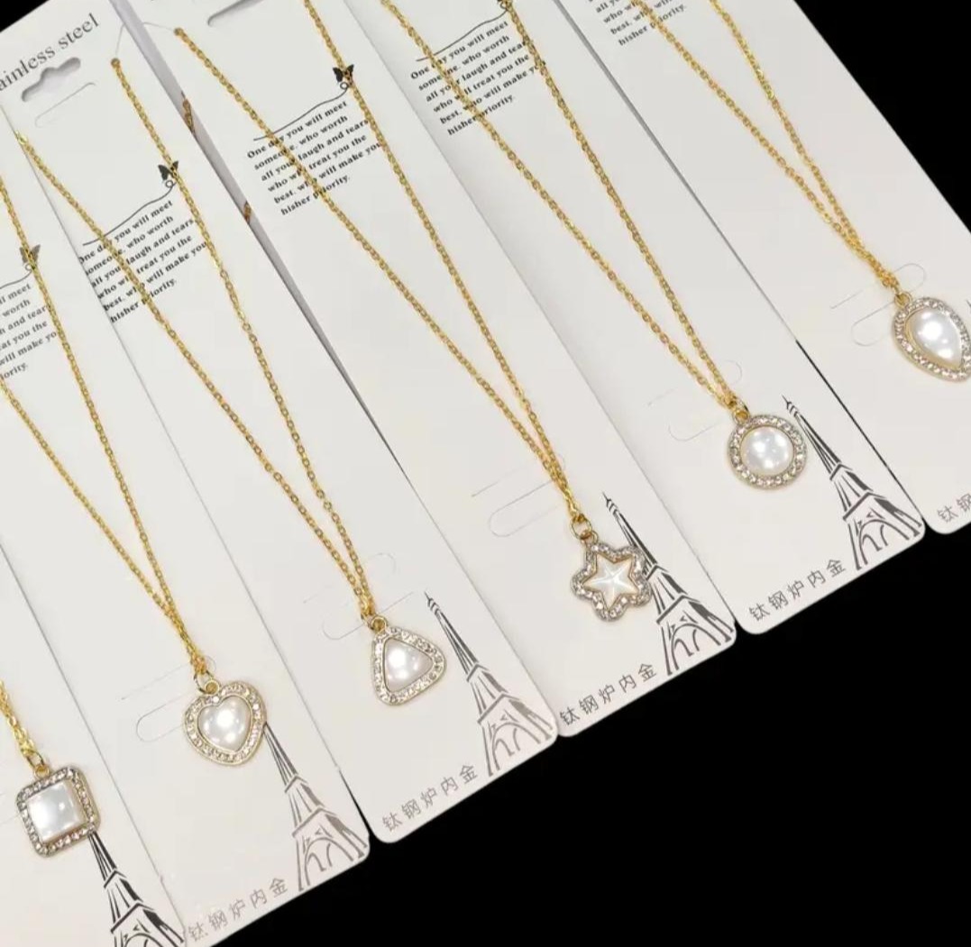 Multishaped pearl pendant chain image 1