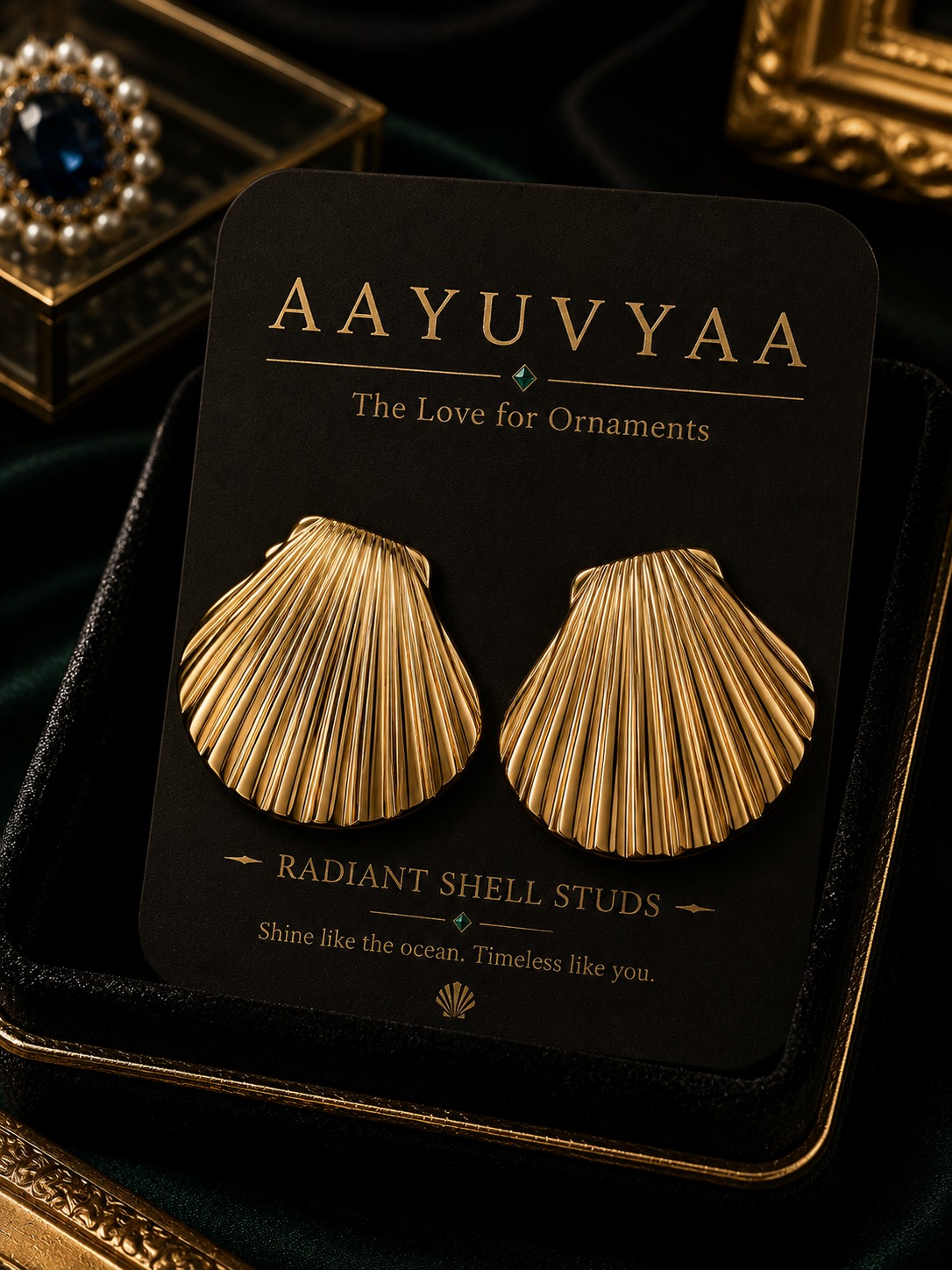 Radiant Shell Stud image 1