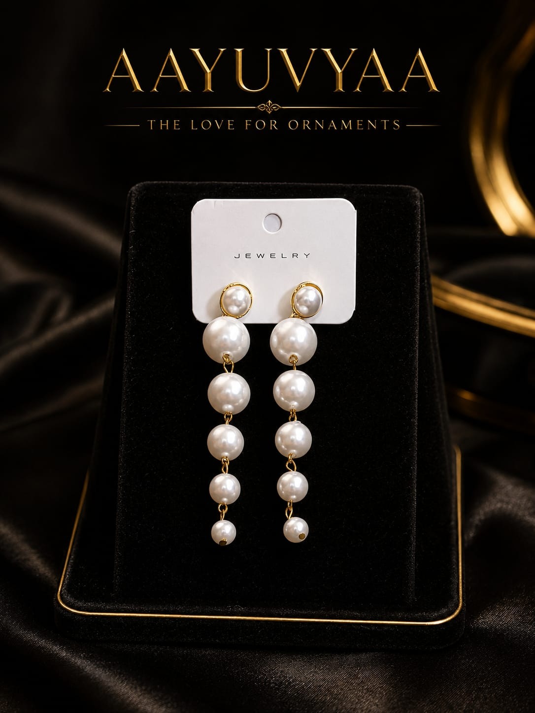 Moonlit Pearls image 1